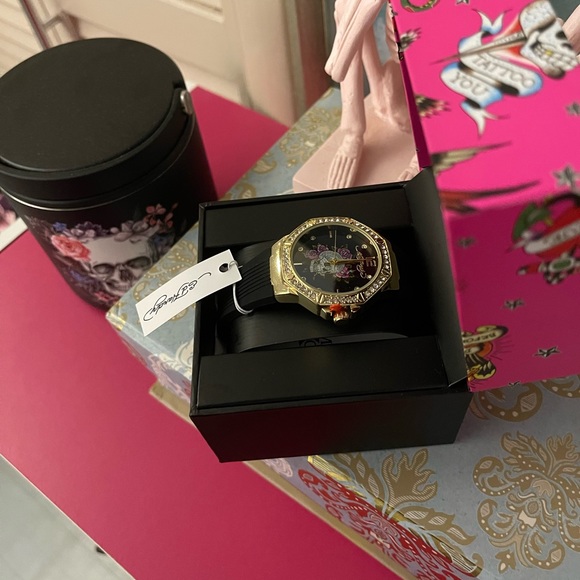 💖NIB ED HARDY WATCH💖 - Picture 4 of 7